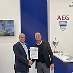 EuPD Research heeft VDH Solar beloond met de ‘Top PV Supplier’ award in de categorie groothandel